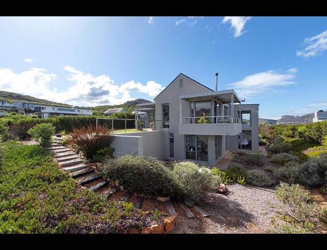 4 BEDROOM PROPERTY TO RENT IN CHAPMAN'S BAY ESTATE
